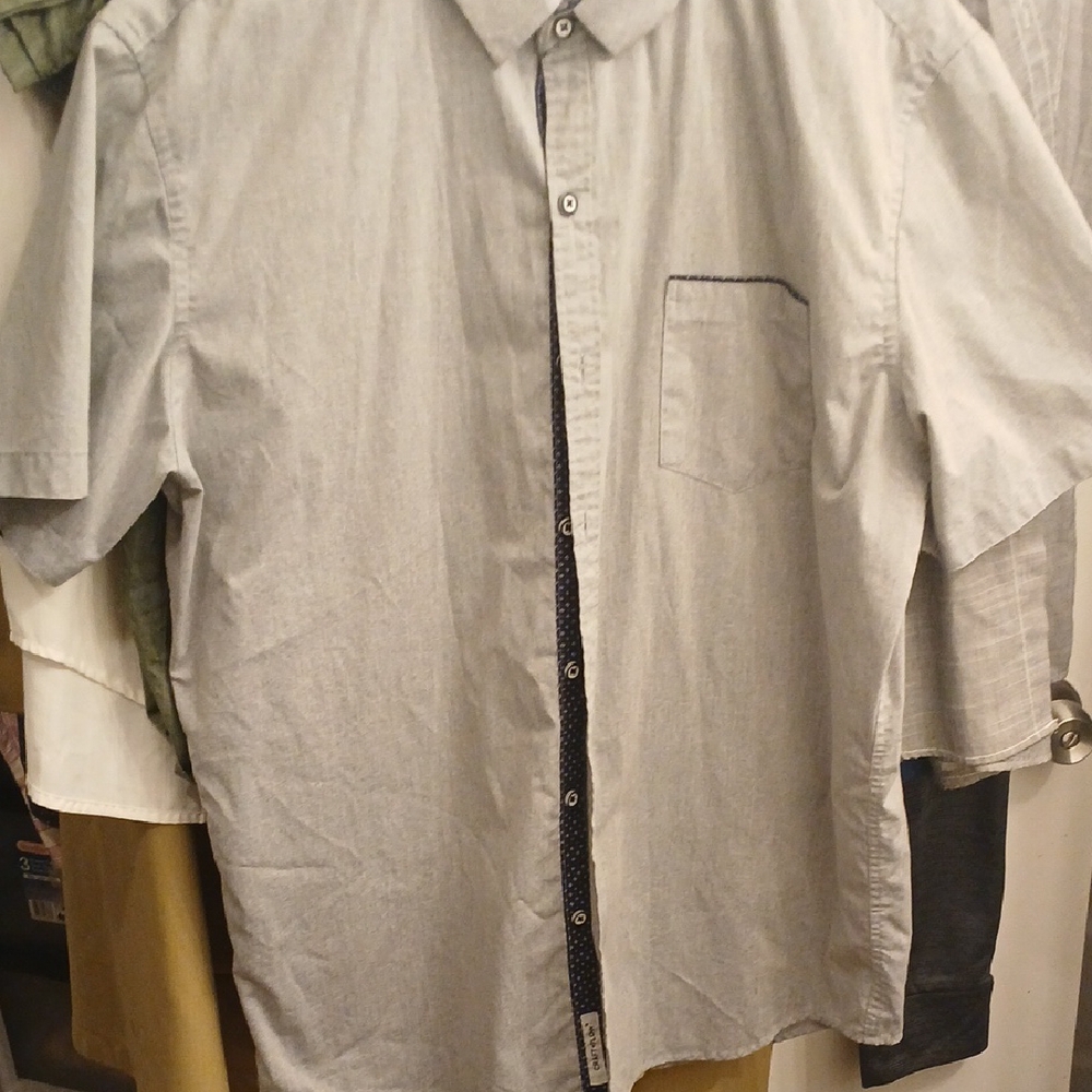 Men's Gray Short Sleeve Shirt by Croft and Borrow